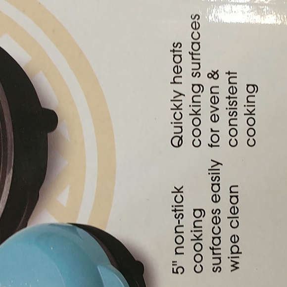 My Mini Snowman Waffle Maker 5" Non-Stick - Picture 12 of 13